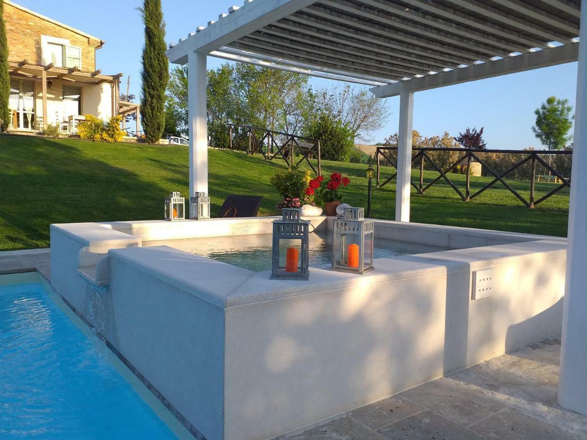 Le Maracla Country House Iesi Εξωτερικό φωτογραφία