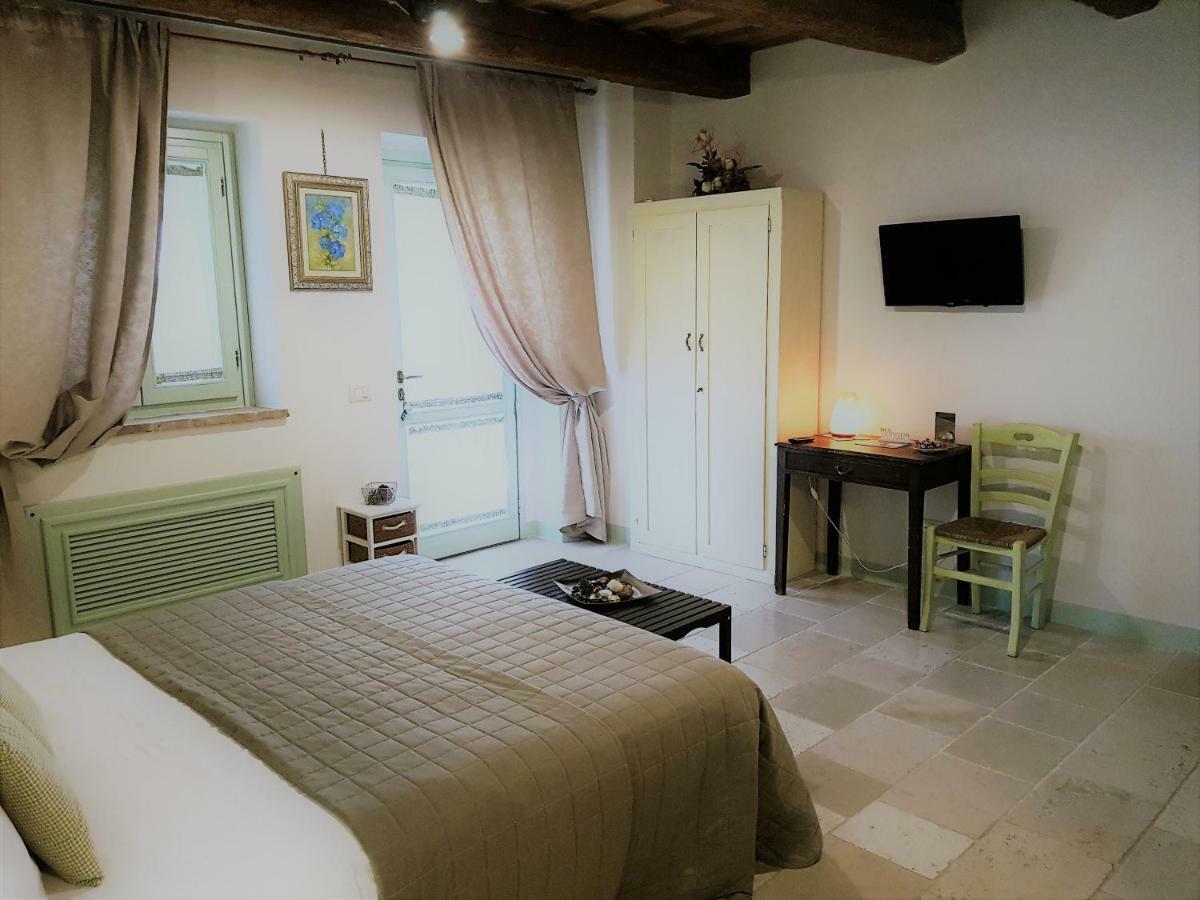 Le Maracla Country House Iesi Εξωτερικό φωτογραφία