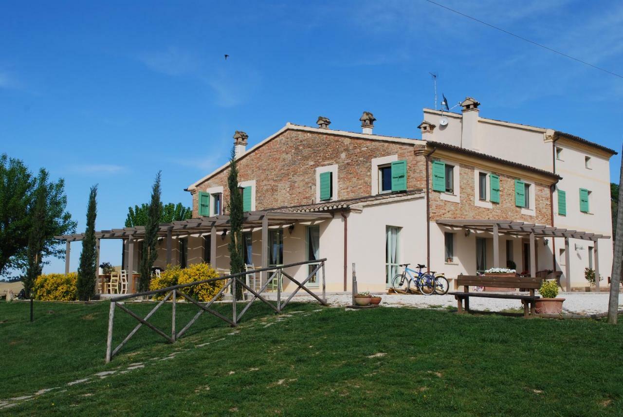 Le Maracla Country House Iesi Εξωτερικό φωτογραφία