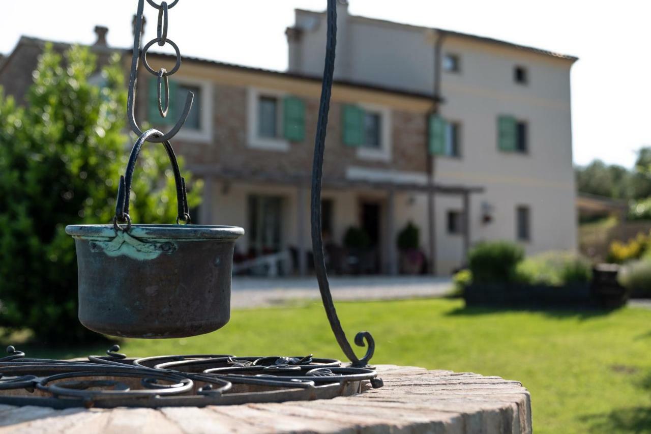 Le Maracla Country House Iesi Εξωτερικό φωτογραφία