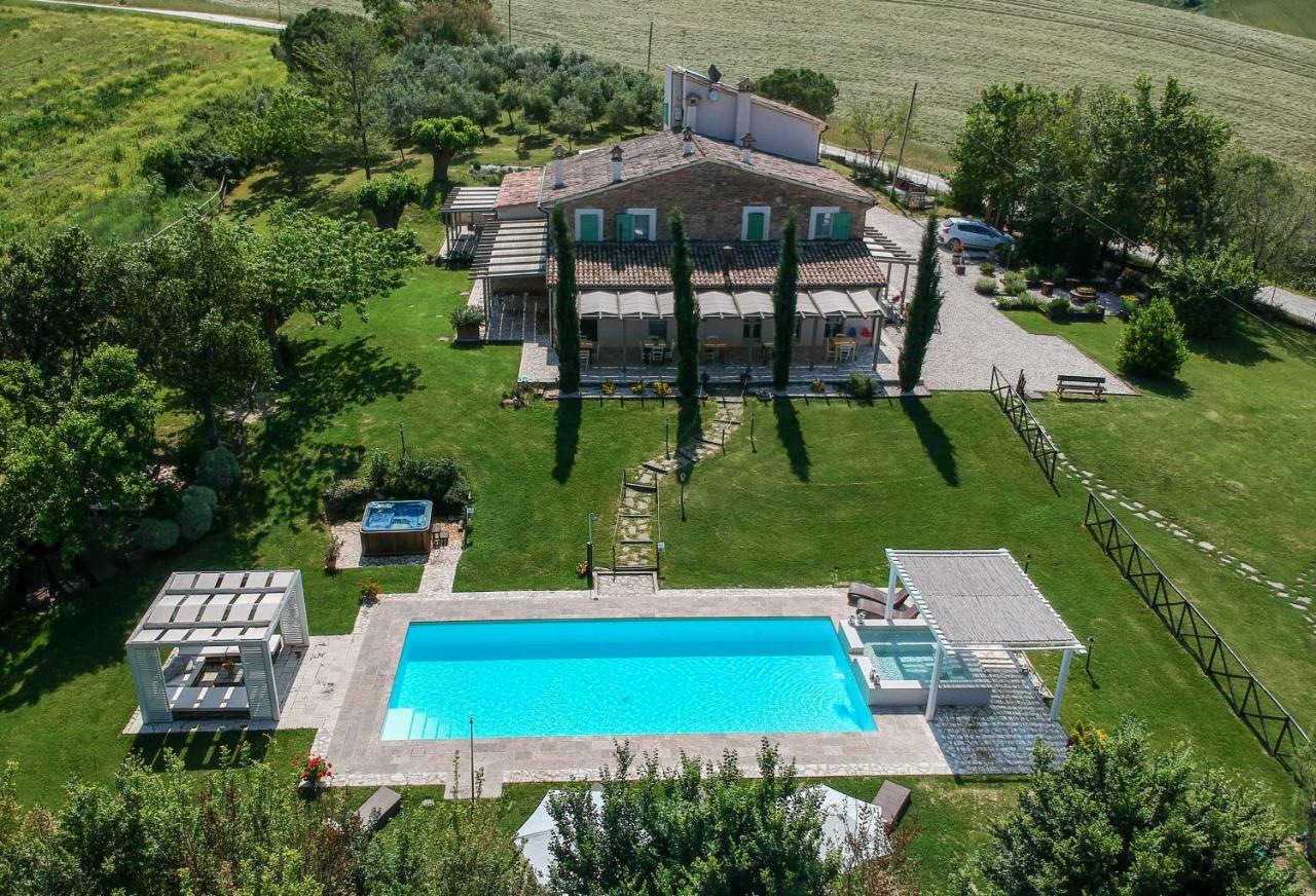 Le Maracla Country House Iesi Εξωτερικό φωτογραφία