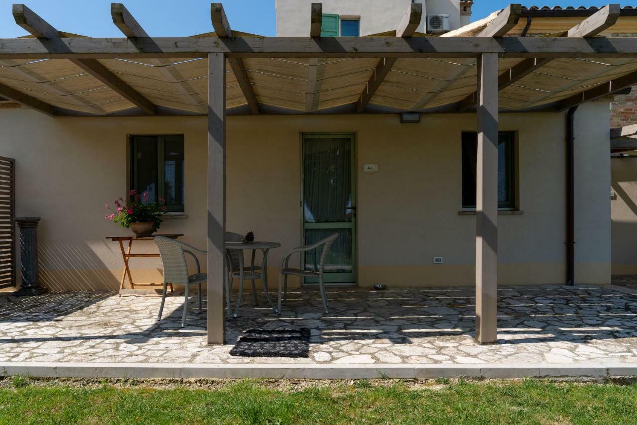 Le Maracla Country House Iesi Εξωτερικό φωτογραφία
